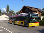 Wimmis/524140/175169---postauto-bern---be (175'169) - PostAuto Bern - BE 653'385 - Mercedes am 24. September 2016 beim Bahnhof Wimmis
