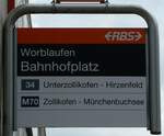 Worblaufen/820850/252761---rbs-haltestellenschild---worblaufen-bahnhofplatz (252'761) - RBS-Haltestellenschild - Worblaufen, Bahnhofplatz - am 18. Juli 2023
