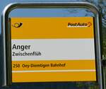 (250'898) - PostAuto-Haltestellenschild - Zwischenflh, Anger - am 2. Juni 2023