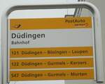 duedingen/738998/132725---postauto-haltestellenschild---duedingen-bahnhof (132'725) - PostAuto-Haltestellenschild - Ddingen, Bahnhof - am 7. Mrz 2011