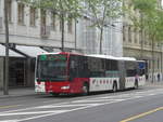 (218'513) - TPF Fribourg - Nr. 595/FR 300'440 - Mercedes am 6. Juli 2020 beim Bahnhof Fribourg