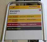 (189'824) - PostAuto/tpf-Haltestellenschild - Kerzers, Bahnhof - am 1. April 2018