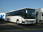 Kerzers/779863/237209---interbus-kerzers---setra (237'209) - Interbus, Kerzers - Setra (ex CJ Tramelan Nr. 123) am 18. Juni 2022 in Kerzers, Interbus 