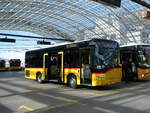 chur/755906/229231---postauto-graubuenden---gr (229'231) - PostAuto Graubünden - GR 81'323 - Solaris am 15. Oktober 2021 in Chur, Postautostation