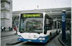 (064'834) - Heggli, Kriens - Nr. 710/LU 15'129 - Mercedes am 27. Dezember 2003 beim Bahnhof Luzern