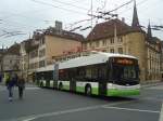 (148'006) - transN, La Chaux-de-Fonds - Nr. 135 - Hess/Hess Gelenktrolleybus (ex TN Neuchtel Nr. 135) am 8. November 2013 in Neuchtel, Place Pury