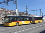 (224'554) - PostAuto Bern - Nr. 689/NE 165'367 - Mercedes (ex BE 834'689; ex Hfliger, Sursee Nr. 7) am 29. Mrz 2021 beim Bahnhof Neuchtel (Einsatz CarPostal)