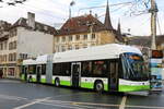 transN, La Chaux-de-Fonds - Nr. 165/NE 209'165 - Hess/Hess Gelenktrolleybus am 14. Dezember 2023 in Neuchtel, Place Pury (Aufnahme: Martin Beyer)