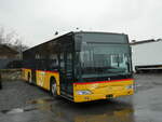 Sarnen/761646/230953---postauto-zentralschweiz---nr (230'953) - PostAuto Zentralschweiz - Nr. 16 - (ex Nr. 99; ex Engeloch, Riggisberg Nr. 5; ex Eurobus, Bern; ex PostAuto Bern) am 27. November 2021 in Sarnen, Garage