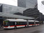 (199'458) - St. Gallerbus, St. Gallen Nr. 190 - Hess/Hess Doppelgelenktrolleybus am 24. November 2018 beim Bahnhof St. Gallen