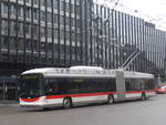 (209'941) - St. Gallerbus, St. Gallen - Nr. 174 - Hess/Hess Gelenktrolleybus am 6. Oktober 2019 beim Bahnhof St. Gallen
