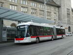 St. Gallen/754766/229006---st-gallerbus-st-gallen (229'006) - St. Gallerbus, St. Gallen - Nr. 102/SG 467'102 - Hess/Hess Gelenktrolleybus am 13. Oktober 2021 beim Bahnhof St. Gallen