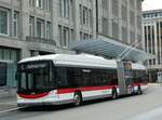 (248'441) - St. Gallerbus, St. Gallen - Nr. 176 - Hess/Hess Gelenktrolleybus am 13. April 2023 beim Bahnhof St. Gallen