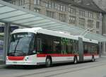 (250'076) - St. Gallerbus, St. Gallen Nr. 117/SG 467'117 - Hess/Hess Gelenktrolleybus am 16. Mai 2023 beim Bahnhof St. Gallen
