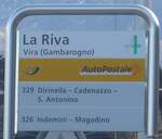 (214'710) - PostAuto-Haltestellenschild - Vira (cambarogno), La Riva - am 21. Februar 2020