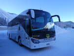 Andermatt/873592/271145---zgraggen-schattdorf---ur (271'145) - Zgraggen, Schattdorf - UR 9399 - Setra am 14. Januar 2025 in Andermatt, Bahnhofplatz