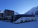 Andermatt/873594/271147---zgraggen-schattdorf---ur (271'147) - Zgraggen, Schattdorf - UR 9399 - Setra am 14. Januar 2025 in Andermatt, Bahnhofplatz