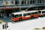 Lausanne/218728/033623---tl-lausanne---nr (033'623) - TL Lausanne - Nr. 725 - FBW/Hess Trolleybus am 7. Juli 1999 in Lausanne, Place Riponne