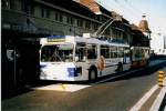 Lausanne/223801/039431---tl-lausanne---nr (039'431) - TL Lausanne - Nr. 726 - FBW/Hess Trolleybus am 5. Mrz 2000 beim Bahnhof Lausanne