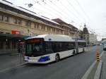 Lausanne/393452/143420---tl-lausanne---nr (143'420) - TL Lausanne - Nr. 864 - Hess/Hess Gelenktrolleybus am 22. Februar 2013 beim Bahnhof Lausanne