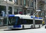 (252'467) - TL Lausanne - Nr. 821/VD 399'503 - Hess/Hess Gelenktrolleybus am 8. Juli 2023 beim Bahnhof Lausanne