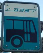 (138'155) - MBC-Haltestellenschild am 9. Mrz 2012 beim Bahnhof Morges