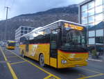 (213'377) - PostAuto Wallis - VS 424'838 - Iveco am 4. Januar 2020 beim Bahnhof Brig