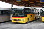 Mercedes/908750/284371---postauto-wallis---nr (284'371) - PostAuto Wallis - Nr. 12/VS 106'000/PID 12'363 - Mercedes am 27. Januar 2026 beim Bahnhof Sion