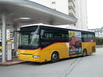 (243'793) - Autotour, Visp - VS 86'620 - Irisbus am 11. Dezember 2022 beim Bahnhof Visp