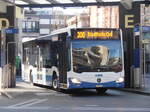 (257'725) - Limmat Bus, Dietikon - Nr. 61/ZH 898'861 - Mercedes am 19. Dezember 2023 beim Bahnhof Dietikon