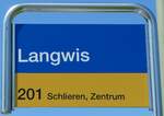(235'032) - ZVV/PostAuto-Haltestellenschild - Ringlikon, Langwis - am 2. Mai 2022