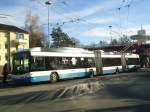 zurich/404742/148274---vbz-zuerich---nr (148'274) - VBZ Zrich - Nr. 68 - Hess/Hess Doppelgelenktrolleybus am 9. Dezember 2013 in Zrich, Bucheggplatz