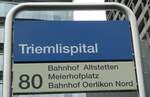 (256'226) - ZVV-Haltestellenschild - Zrich, Triemlispital - am 21. Oktober 2023