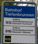 (164'959) - ZVV-Haltestellenschild - Zrich, Bahnhof Tiefenbrunnen - am 17.