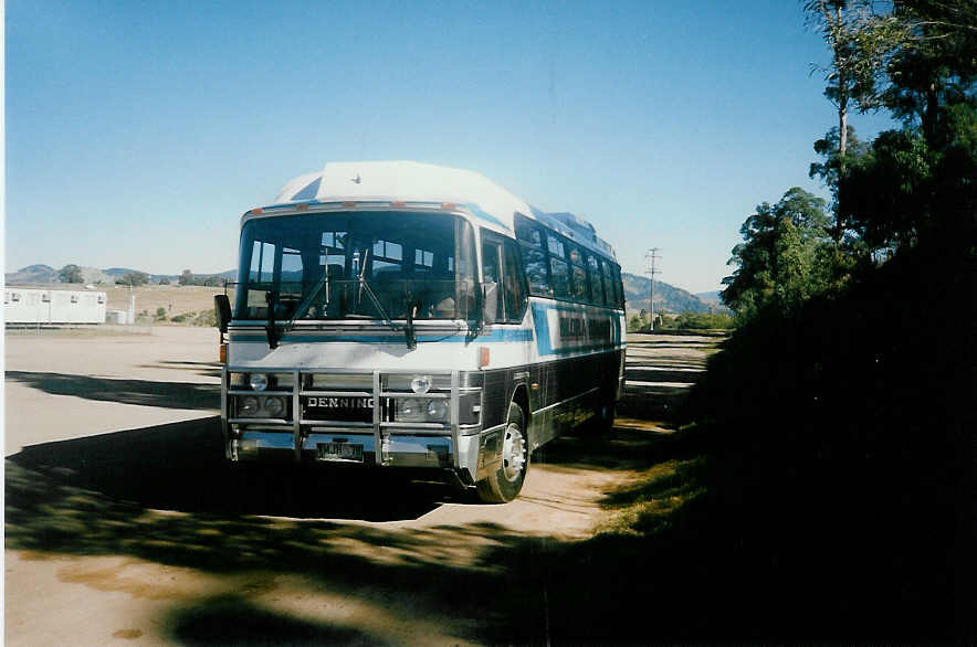 (010'726) - Biloela Coaches - MJH-78 - Denning am 21. Juni 1994 in Australien, Queensland