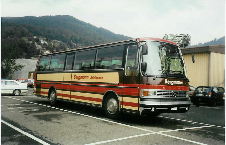 (012'205) - Bergmann, Adelboden - BE 240 - Setra (ex Trachsel, Adelboden) am 17. August 1994 in Thun, Seestrasse