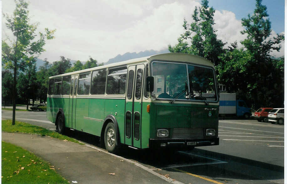(012'927) - Schweizer Armee - A+40'975 - Volvo/Tscher am 31. August 1995 in Thun, Lachen