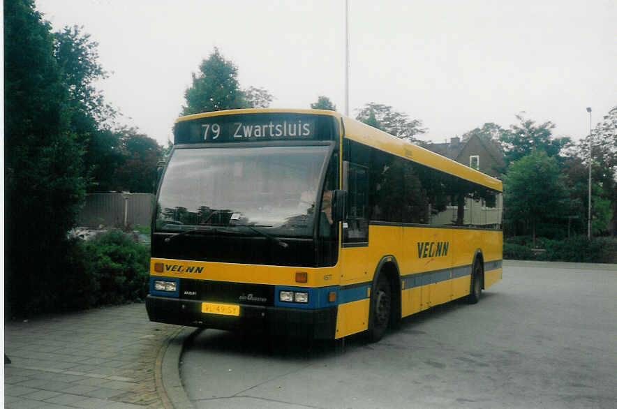 (018'112) - VEONN - Nr. 4577/VL-49-SY - DAF/Den Oudsten am 17. Juli 1997 beim Bahnhof Meppel
