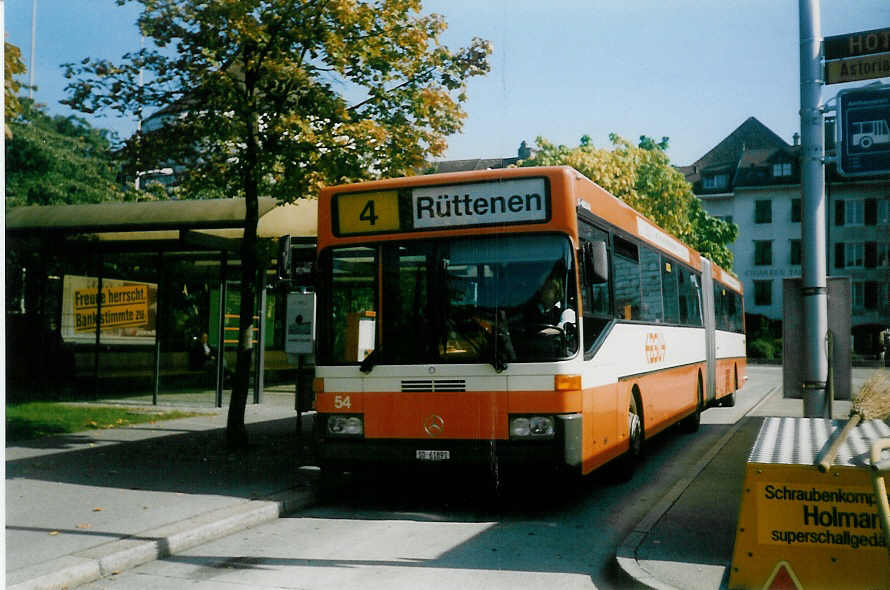 (019'822) - BSU Solothurn - Nr. 54/SO 61'891 - Mercedes am 6. Oktober 1997 in Solothurn, Amthausplatz