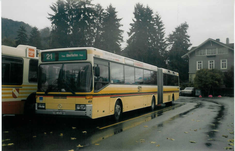 (020'725) - STI Thun - Nr. 65/BE 435'065 - Mercedes am 16. November 1997 bei der Schifflndte Thun