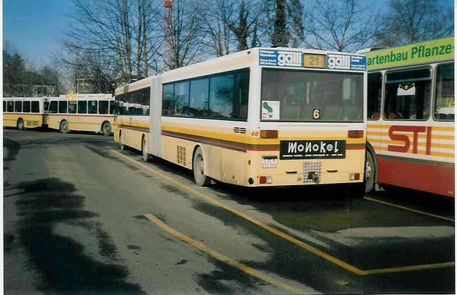 (021'621) - STI Thun - Nr. 66/BE 371'366 - Mercedes am 8. Februar 1998 bei der Schifflndte Thun