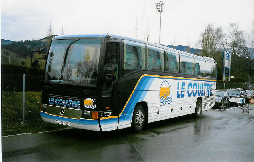 (022'203) - Le Coultre, Gimel - Nr. 131/VD 1019 - Mercedes am 8. Mrz 1998 in Thun, Stadion Lachen