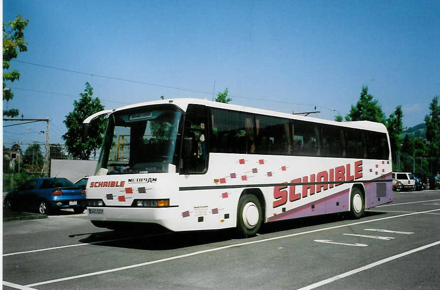 (022'920) - Aus Deutschland: Schaible, Bad Herrenalb - CW-S 1517 - Neoplan am 23. Mai 1998 in Thun, Seestrasse