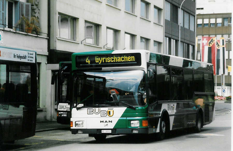 (024'011) - BUBU Burgdorf - BE 26'042 - MAN/Lauber am 10. Juli 1998 beim Bahnhof Burgdorf