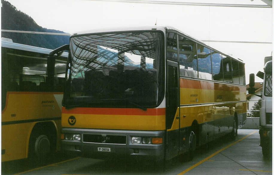 (026'807) - PTT-Regie - P 26'014 - MAN am 6. Oktober 1998 in Chur, Postautostation