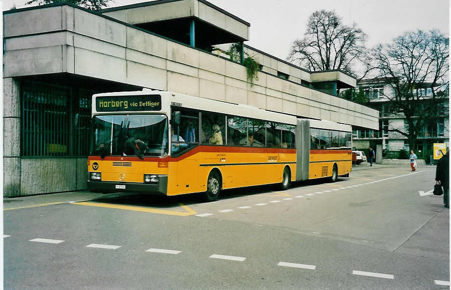 (031'108) - PTT-Regie - P 27'708 - Mercedes am 23. April 1999 in Aarberg, Post
