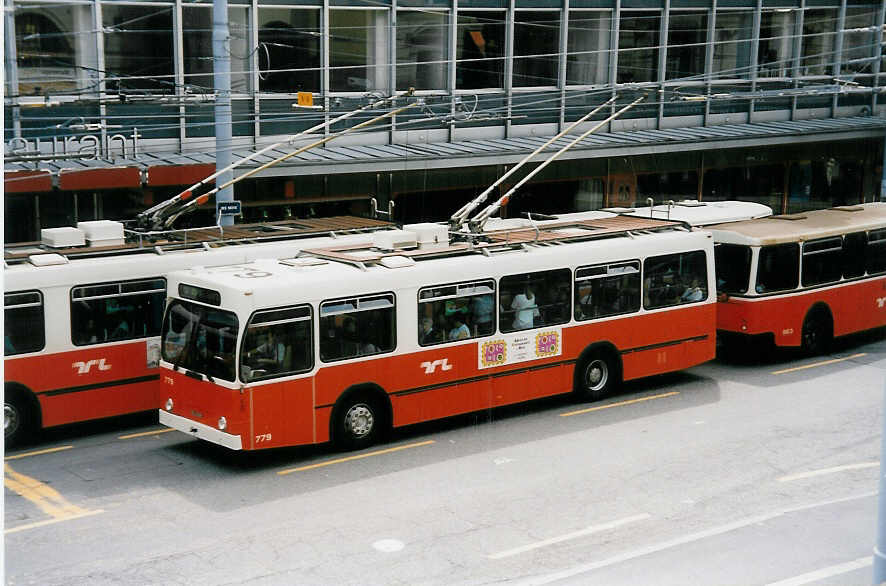 (033'617) - TL Lausanne - Nr. 779 - NAW/Lauber Trolleybus am 7. Juli 1999 in Lausanne, Place Riponne