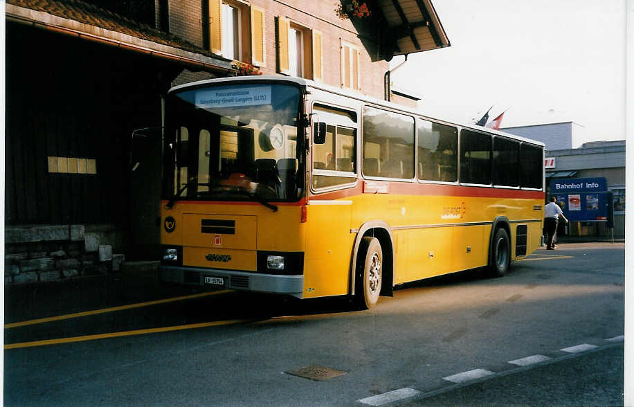 (034'629) - Schnider, Schpfheim - LU 15'754 - NAW/R&J am 19. Juli 1999 beim Bahnhof Schpfheim
