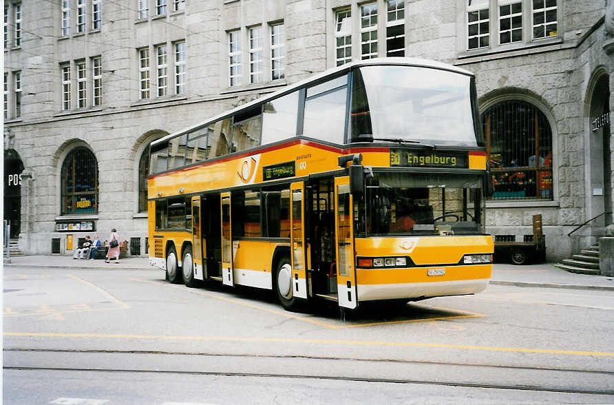 (034'731) - Casutt, Gossau - SG 250'502 - Neoplan am 19. Juli 1999 beim Bahnhof St. Gallen