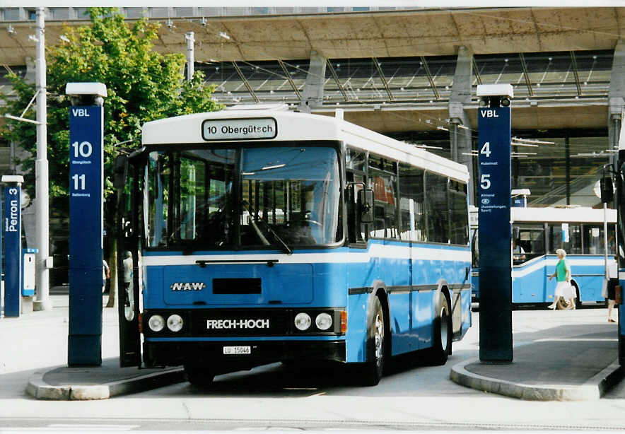 (034'833) - Bucheli, Kriens - Nr. 1/LU 15'046 - NAW/FHS am 26. Juli 1999 beim Bahnhof Luzern